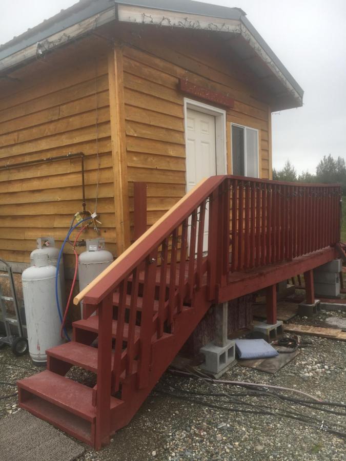 Alaska Log Cabins On The Pond Clear Creek Park Exterior photo